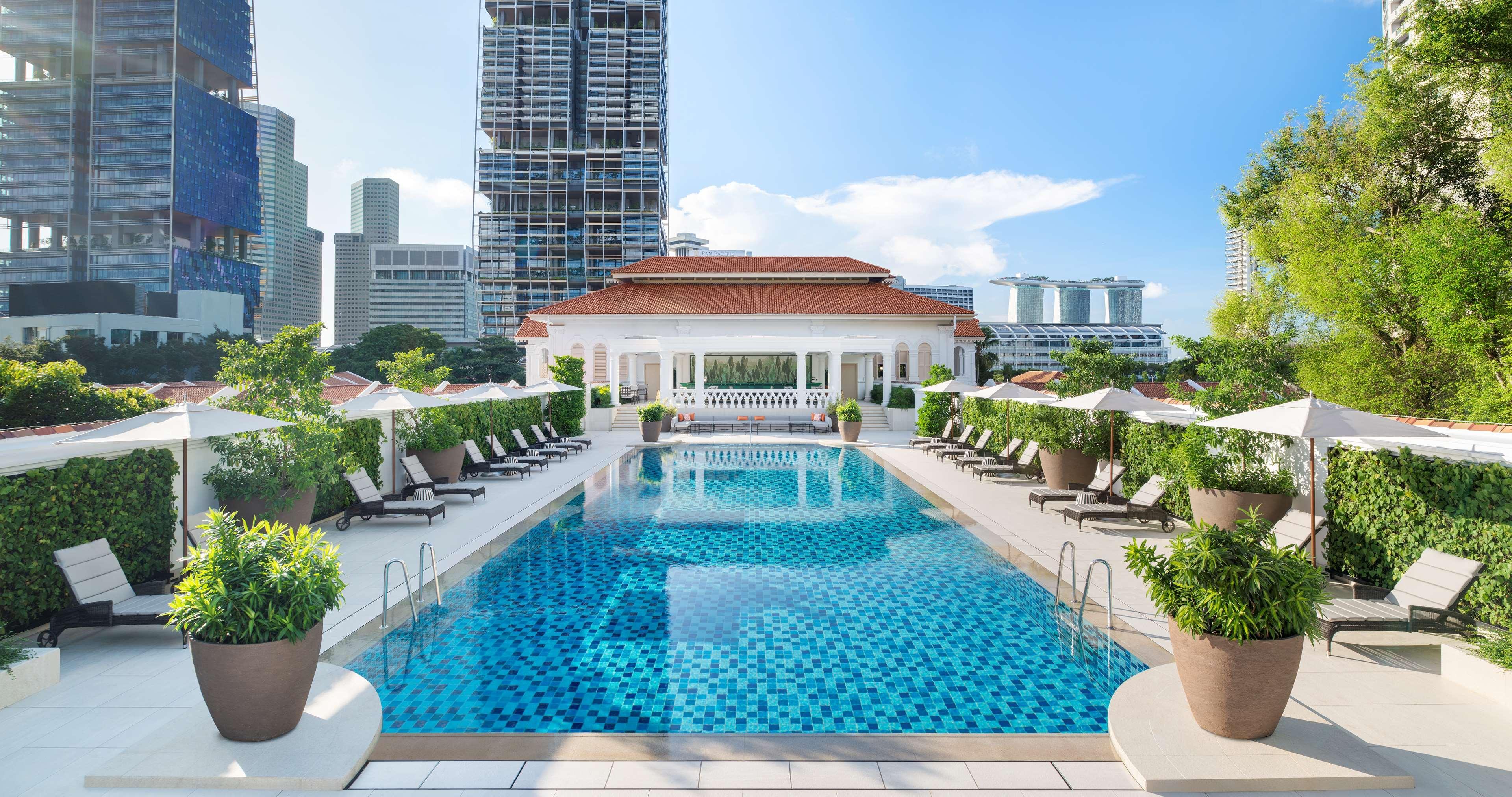Raffles Khách sạn 5*